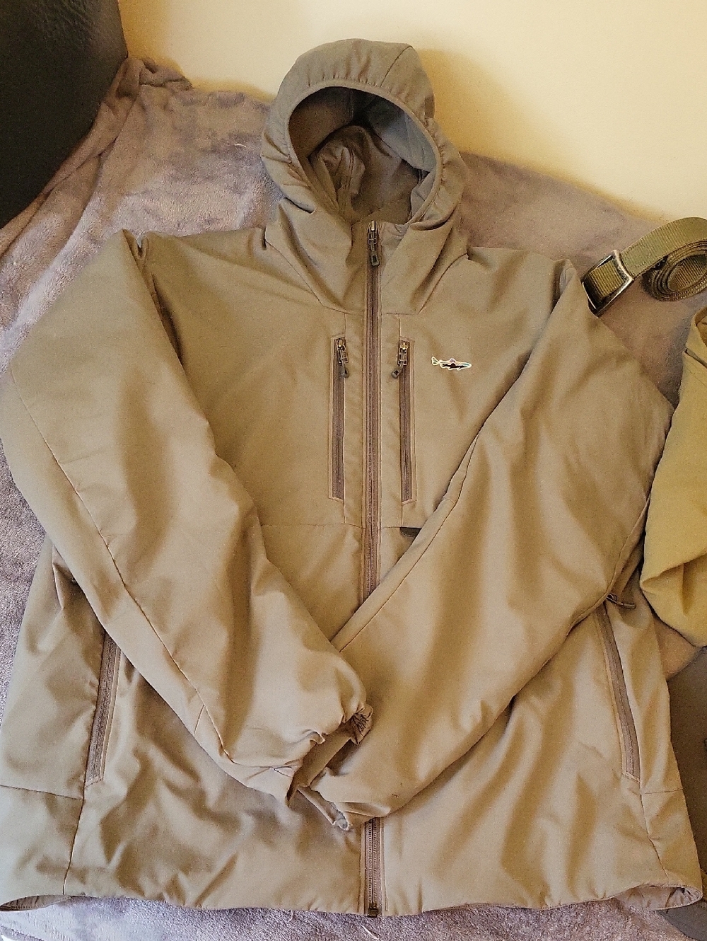 Patagonia Tough Puff Hoody Mens Large Bundle